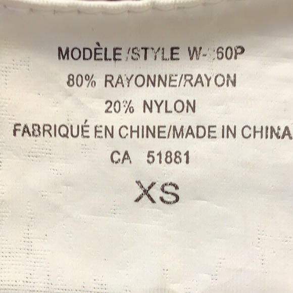 LAURA PETITES~Knot Front Tank - Picture 9 of 9